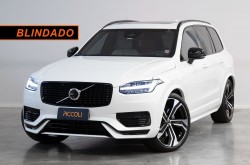 XC90 T8 Ultimate Dark