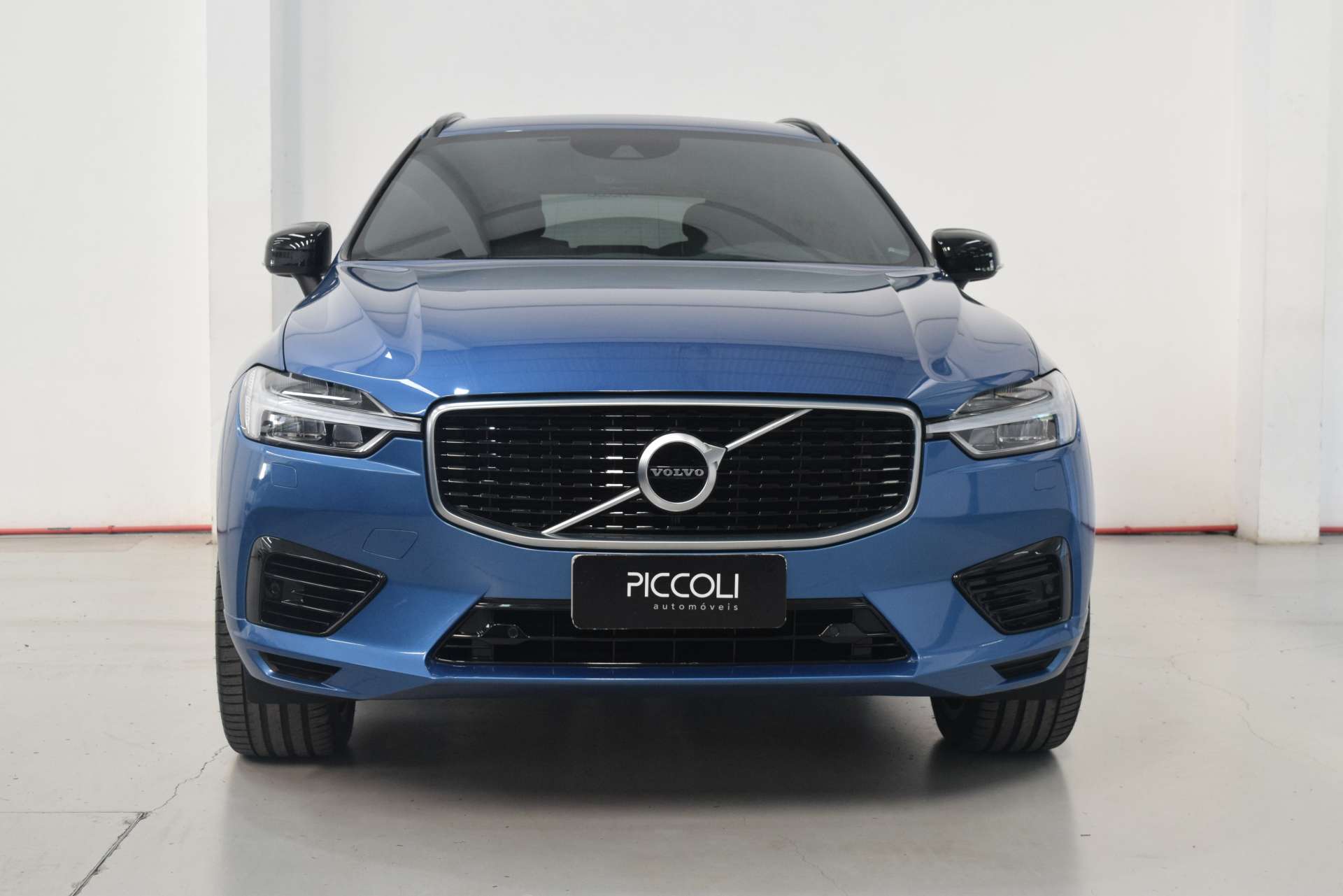 Volvo XC60 T8 R-Design
